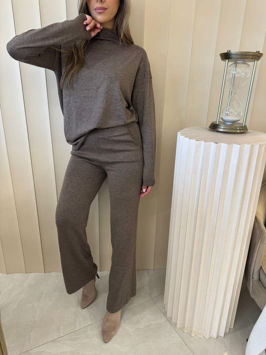 חליפה גולף סריג