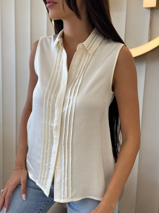 מכופתרת פסיים סטן