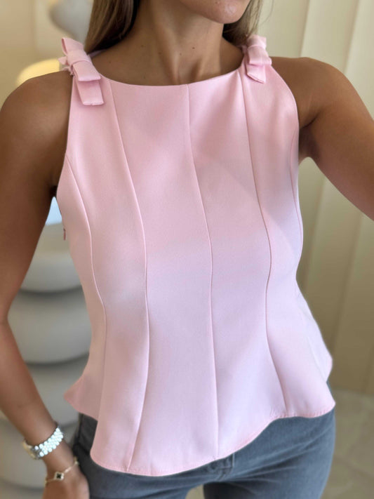 חולצת פפיון בכתף מודרנית לנשים עם עיצוב אלגנטי