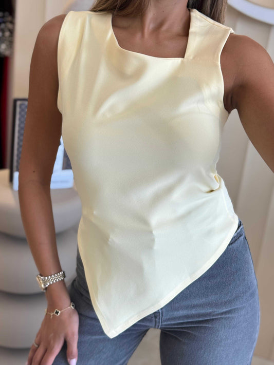 חולצה אי סימטרית אופנתית לגברים ונשים