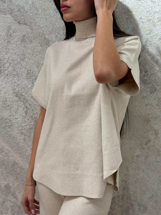 חליפת גולף חצי שרוול לנשים בעיצוב מודרני