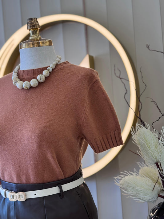 חולצה חצי שרוול